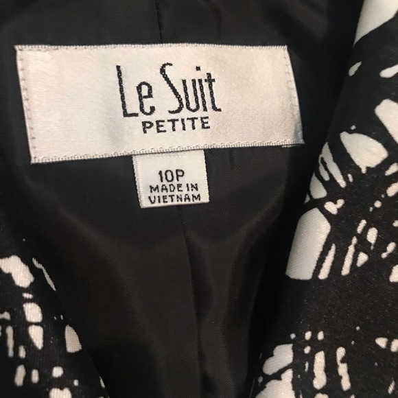 Le Suit Pant and Jacket Set- NWT - Picture 11 of 11